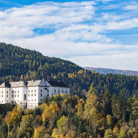 Haus Agnes, Мурау Экстерьер фото